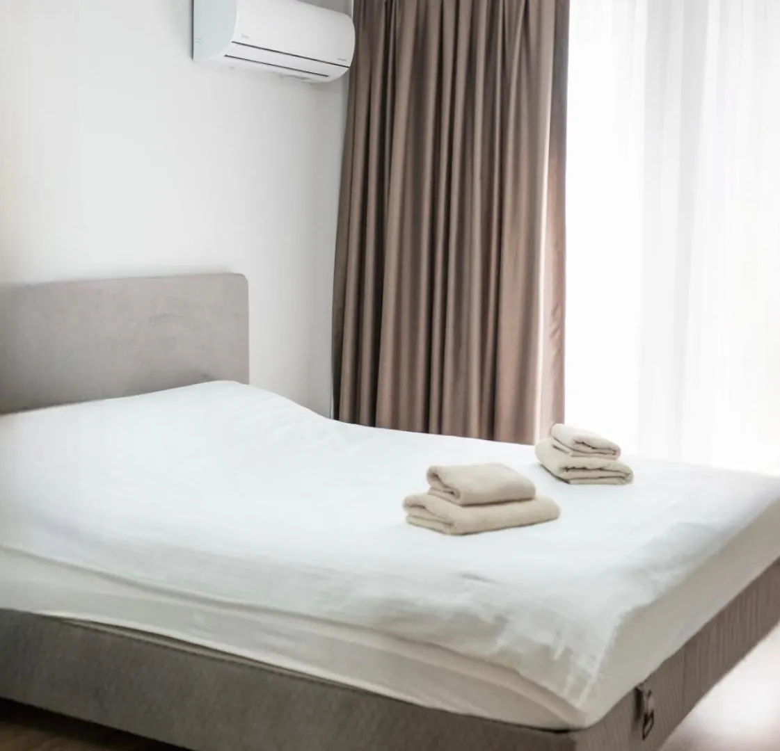 Топ Двустаен В Панорама Парк Plovdiv Apartamento